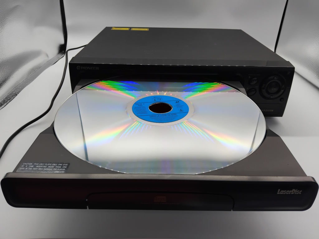 Lecteur LaserDisc Pioneer ouvert.
